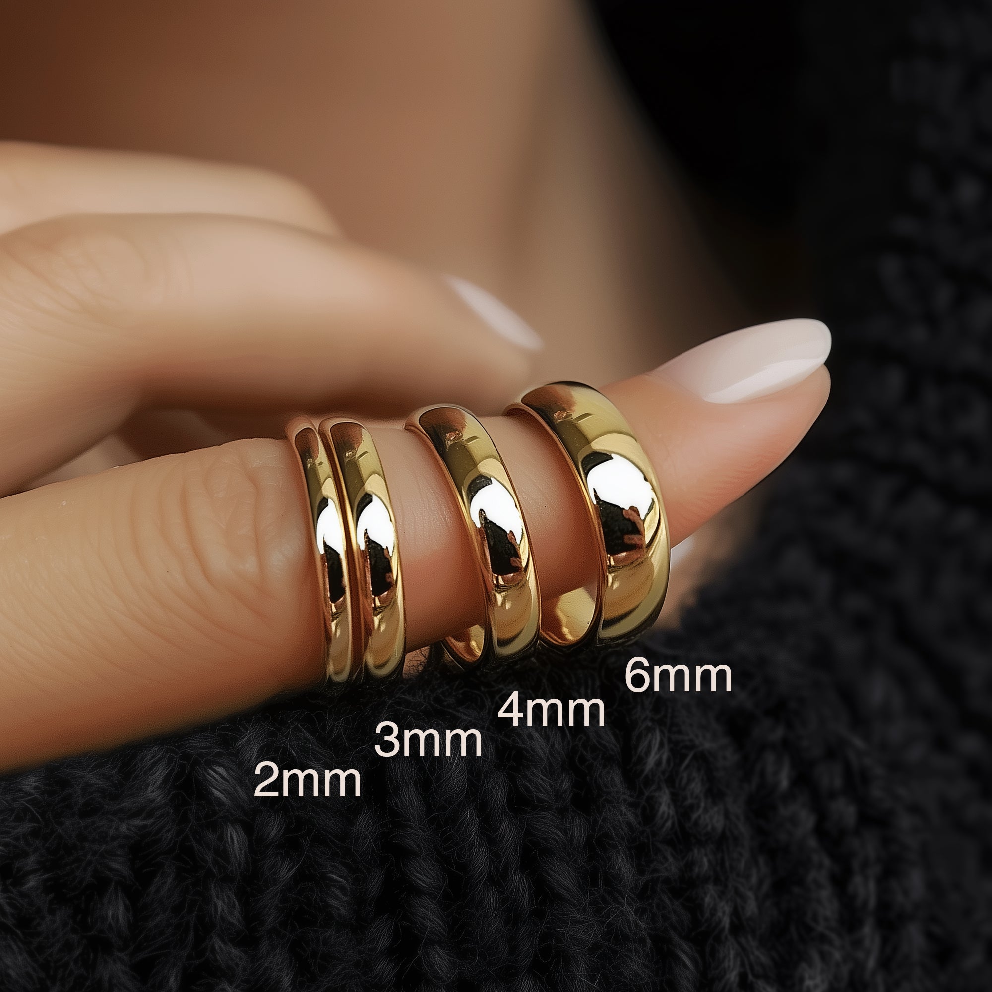 Soft Court Wedding Rings Width from Michael Isaac York #metal_gold